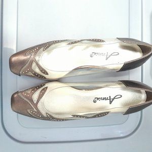Annie Ladies' Dress Shoes